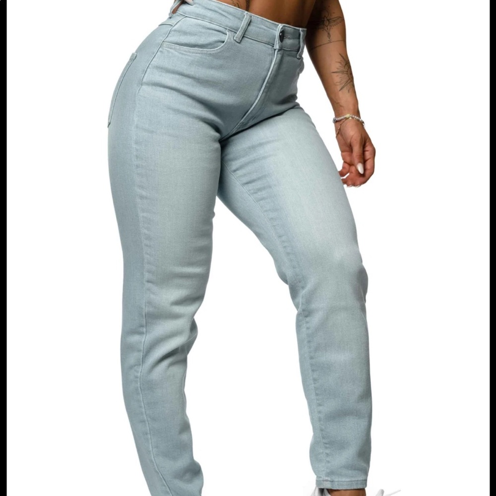 NWT Fitjeans Cozy Mom jeans sz sm